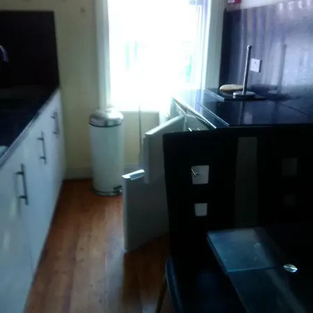 K.K'S North Station Self Catering Holiday Apartments Blackpool Buitenkant foto