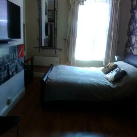 K.K'S North Station Self Catering Holiday Apartments Blackpool Buitenkant foto